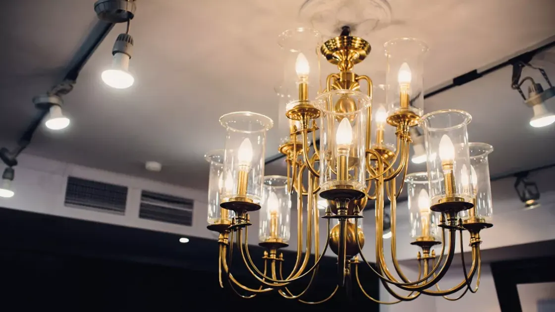 LED fényforrás – 8